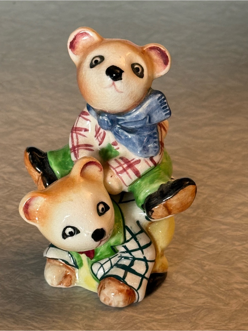 Vintage Circus Bears Salt and pepper set